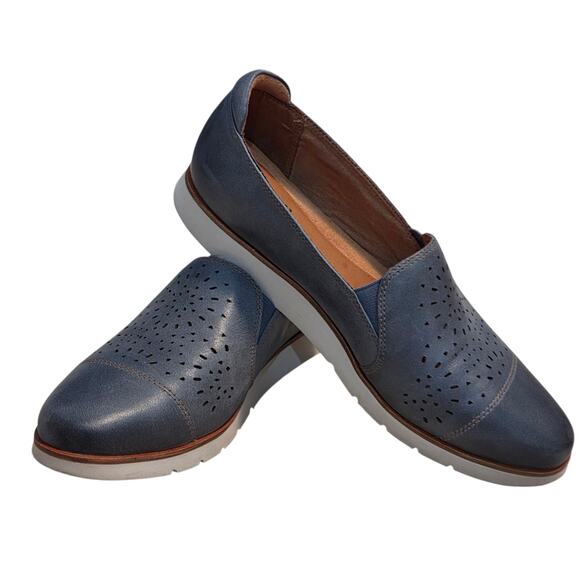 Cobb Hill Shoes Laci Gore Slip-on Loafers Perforated Leather Blue size 10 - Picture 1 of 12